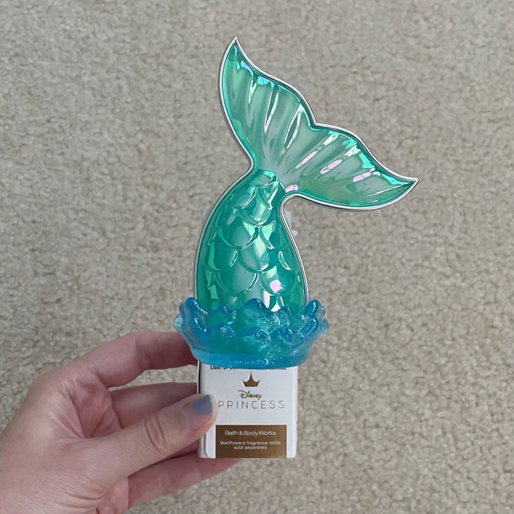 Bath & Body Works Disney Princess Ariel Nightlight Scent Control Wallflower Plug